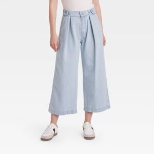 NWT Universal Thread cropped two way denim trousers size 12